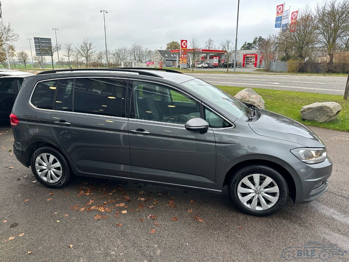 VW Touran 2