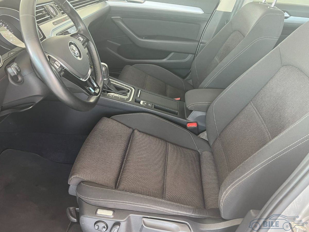 VW Passat 4