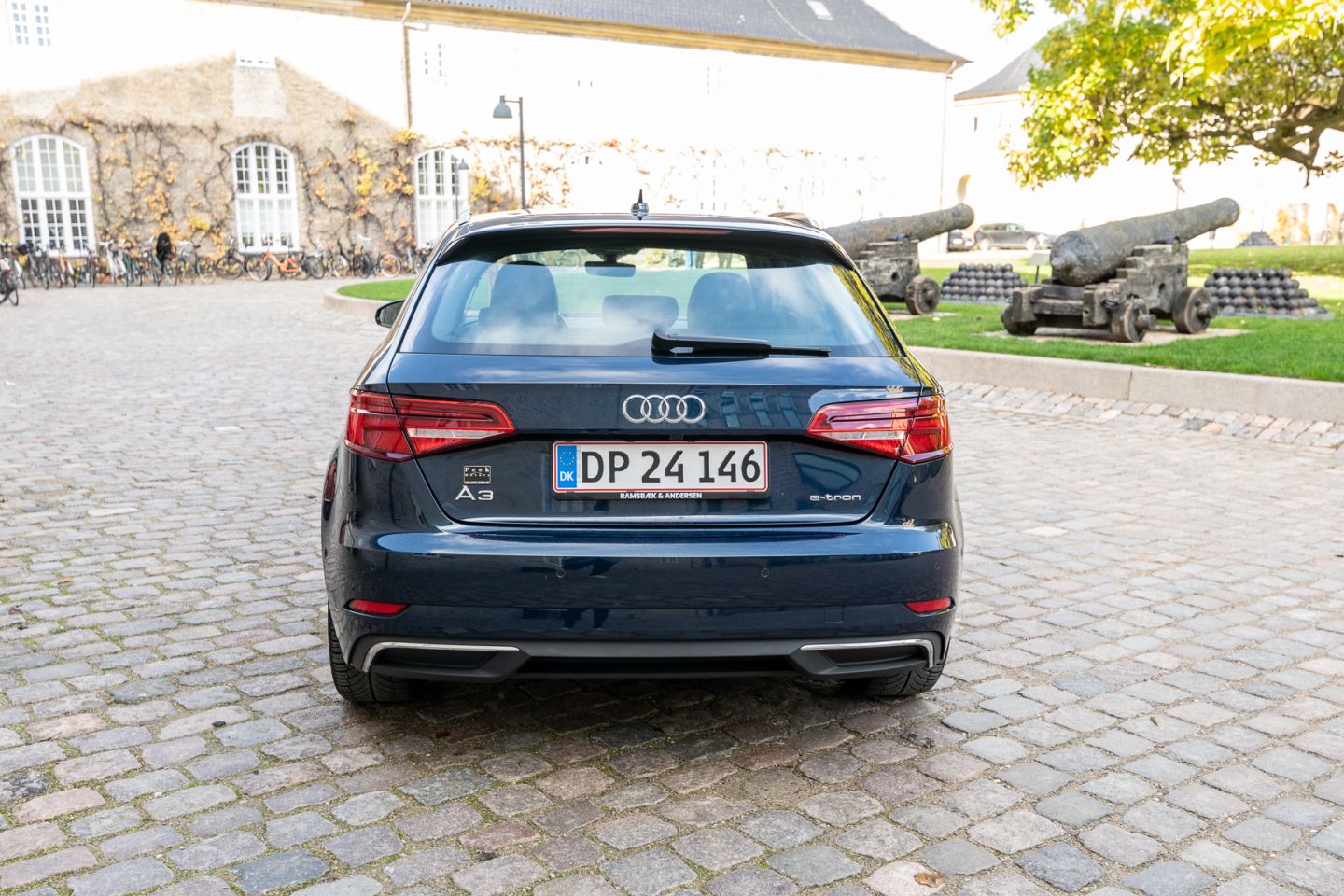 Audi e-tron 5