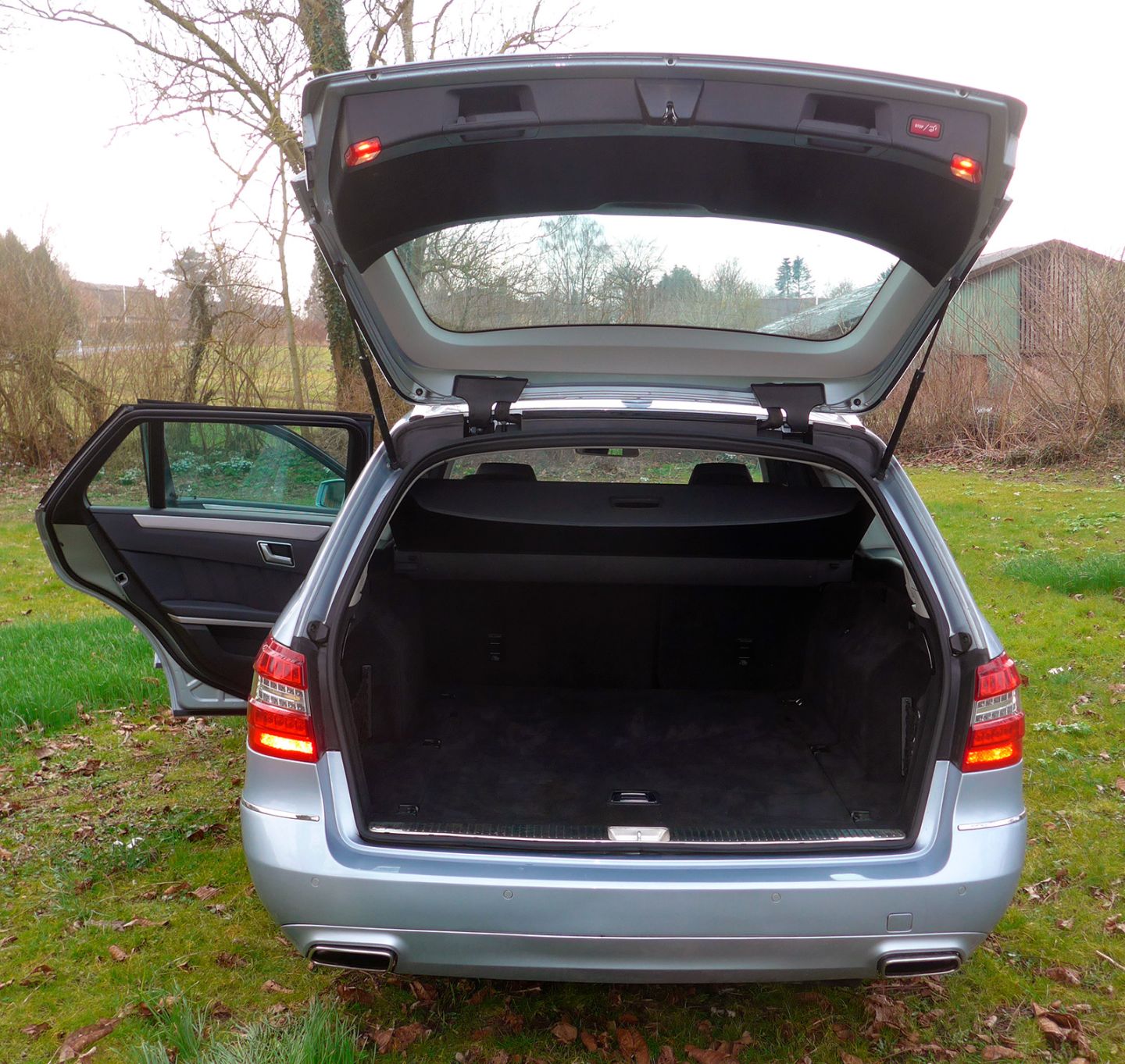 Mercedes-Benz E300 de