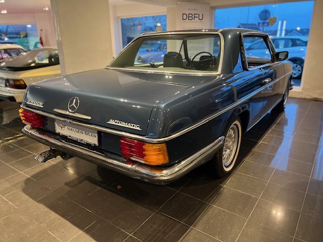 Mercedes-Benz 280 CE 2