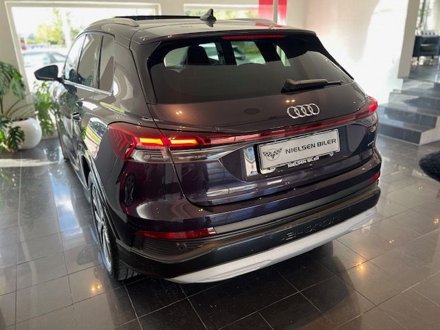 Audi Q4 e-tron 4