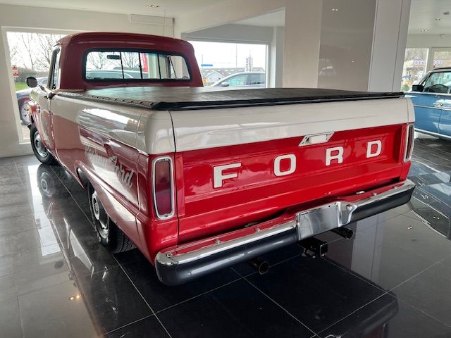 Ford F100 Longbead 5,7 aut.  2
