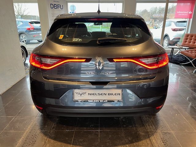 Renault Megane IV 10