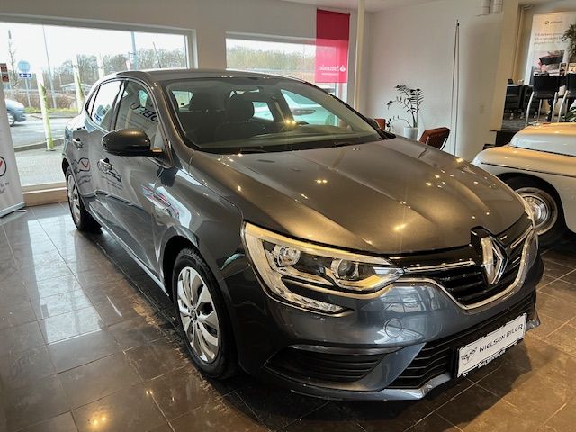 Renault Megane IV 9
