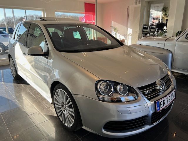 VW Golf