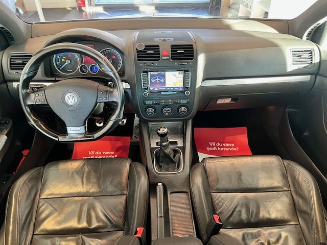 VW Golf