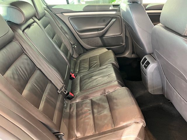 VW Golf