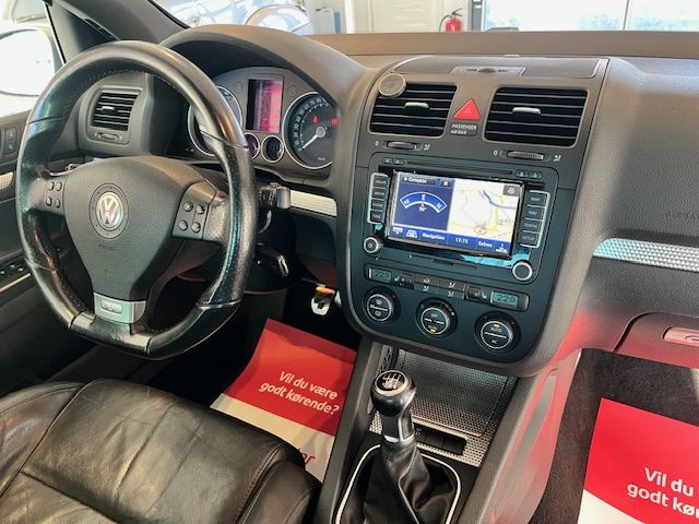 VW Golf