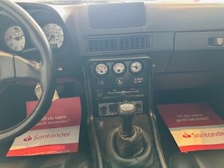 Porsche 944