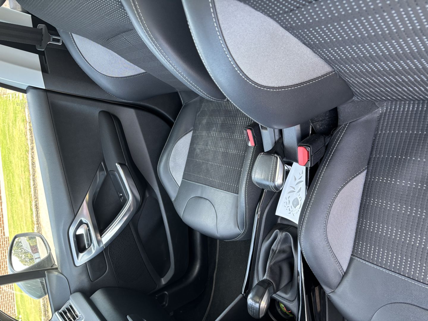 Peugeot 2008 3