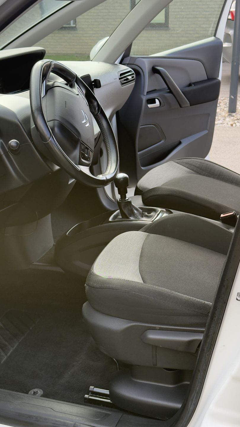 Citroen Grand C4 Picasso 8